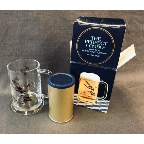 Avon The Perfect Combo Glass Mug Gourmet Popcorn 10 oz Geese 1982 Boxed Recipes - Picture 1 of 10
